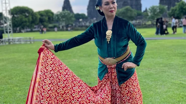 Menua dengan Anggun, Kisah Sri Lestari dan Semangat "Sekar Melati Banyumili"