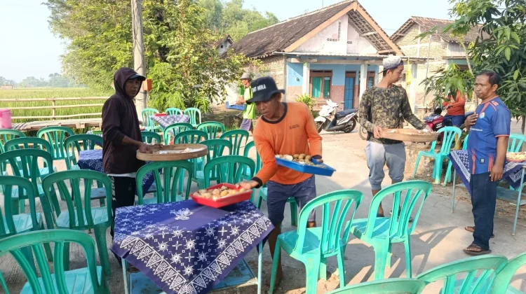 Warga Sidikan Sambut Antusias Program Penghijauan TMMD Reguler Kodim Sragen
