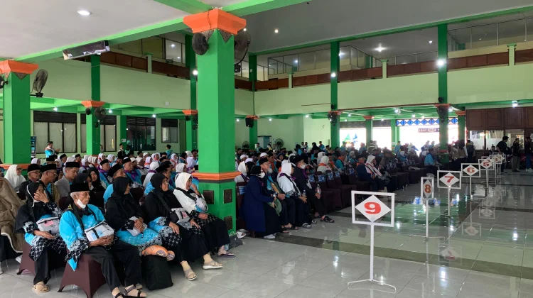 Menjaga Kelancaran Ibadah, Kloter 69 Embarkasi Solo Atur Kegiatan Jemaah di Mekkah