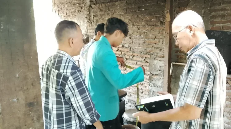 UMS Siapkan Produksi Ecoprint Ramah Lingkungan Melalui Program Pengabdian