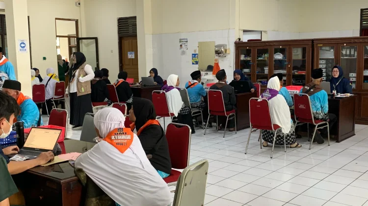 Hari ke-24 Operasional Haji, Embarkasi Solo Batalkan Keberangkatan 59 Jemaah