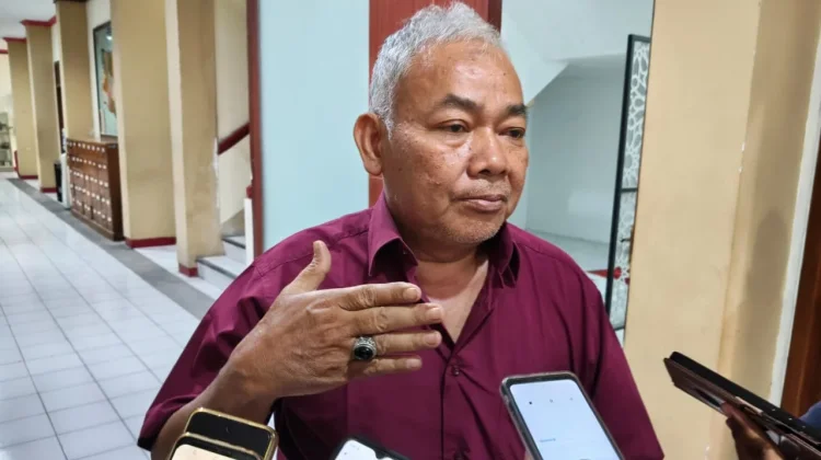 Serbuan Kain Impor Tiongkok Tekan Industri Tekestil Lokal, PT DMST PHK 60% Pekerja