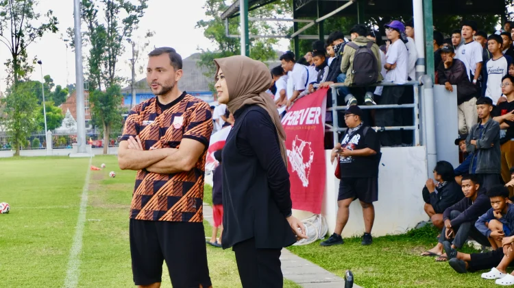 Pemkot Surakarta Dukung Persis Solo Bertahan di Liga 1
