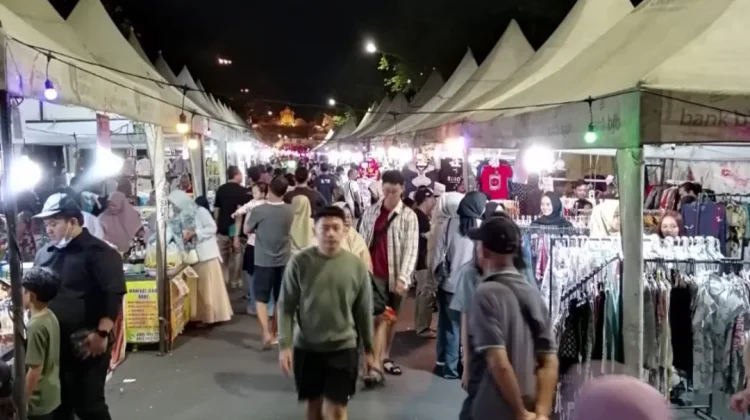 Libur Panjang, Omzet Night Market Ngarsopuro Solo Tembus Rp234 Juta