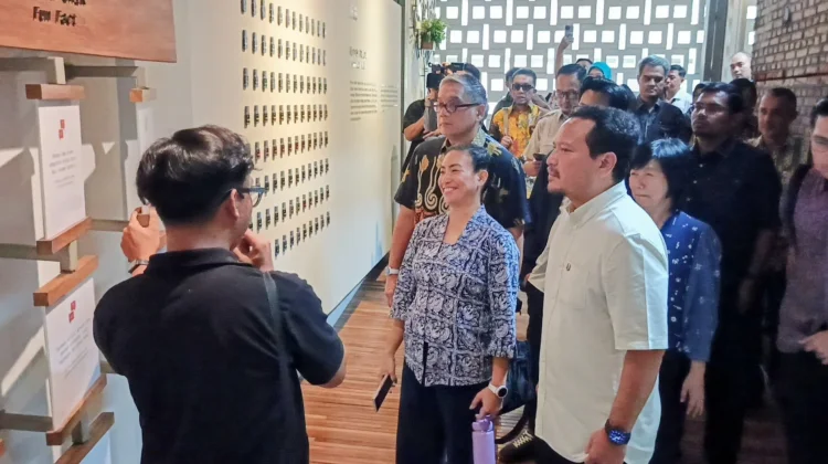 Komisi VII DPR RI Tinjau Potensi Hilirisasi Industri di Rumah Atsiri