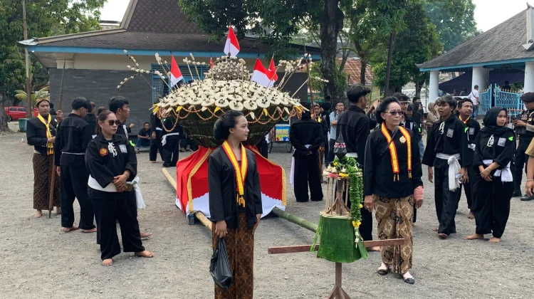 Keraton Surakarta Gelar Grebeg Besar Iduladha, Begini Maknanya