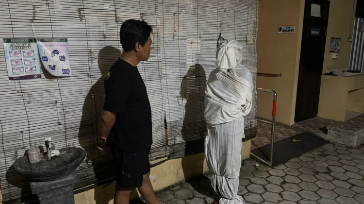 Live TikTok Pocong Jadi-Jadian di Sragen, Tiga Pelajar Diamankan Polisi