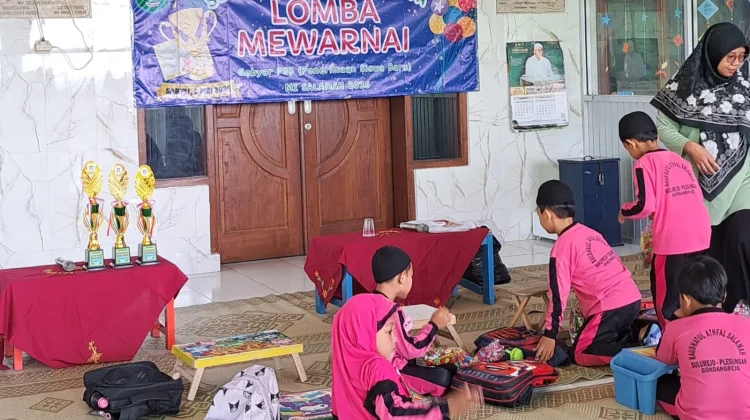 Sambut Calon Siswa Baru, MI Salamah Karanganyar Sukses Gelar Lomba Mewarnai