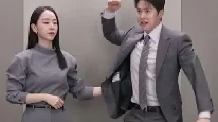Gong Myoung Alami Cedera Lindungi Joo In Ah di Episode Terbaru "Filing for Love"