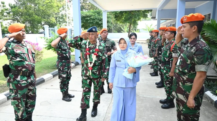 Wingdik 400/Matukjur Lepas Letkol Lek (Purn) Toto Prianto Memasuki Masa Purna Tugas