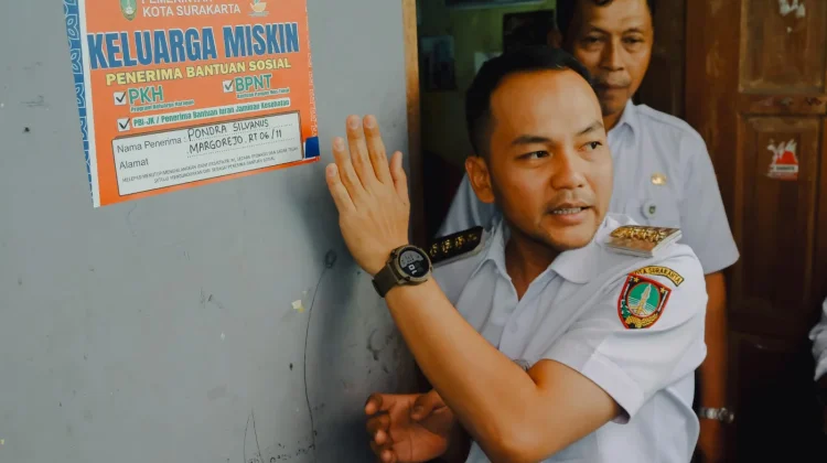 DPRD Solo Dukung Pemasangan Stiker Penerima Bansos