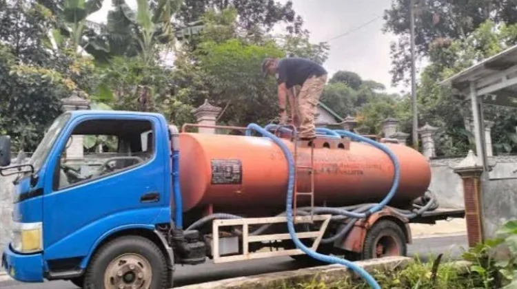 BPBD Klaten Mulai Dropping Air Bersih untuk Lereng Merapi