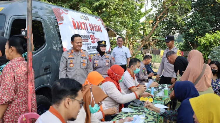Sambut HUT Bhayangkara ke-80, Polres Sukoharjo Gelar Screening TB, CKG dan Baksos