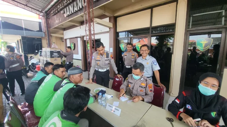 Polres Sukoharjo Gandeng Komunitas Ojol lewat Program Lampu Emas