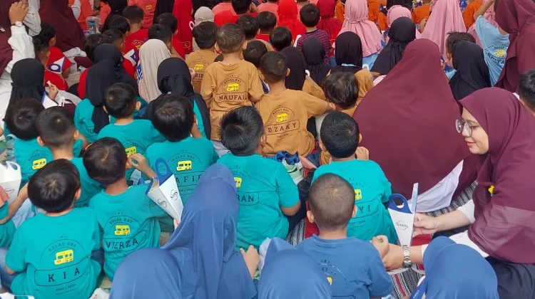 Bintang-Bintang Cilik Alif Smart Bersinar dalam Gala Premiere Film Sekolah