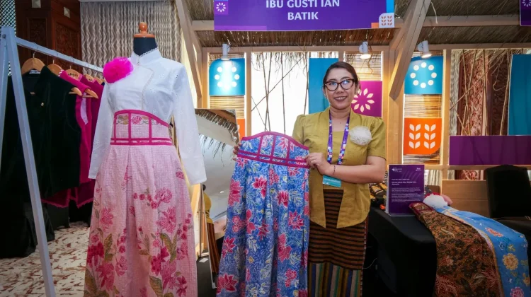 Kisah Sukses UMKM Perempuan Solo Gusti Ian, Bawa Kebaya "Mbok Dhe" ke Panggung Asia