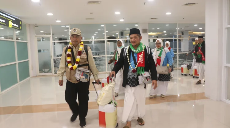 Operasional Pemulangan Hari Ke-8, 5.361 Jemaah Haji Solo Tiba di Tanah Air