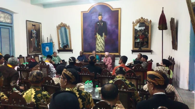 Panembahan Agung Tunda Pemeriksaan Pusaka Keraton Surakarta Demi Musyawarah