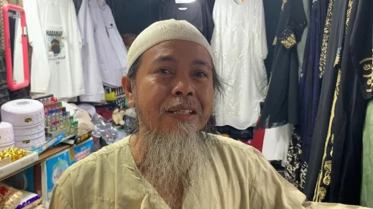 Pedagang Oleh-Oleh Asrama Haji Donohudan Mulai Rasakan Peningkatan Pembelian