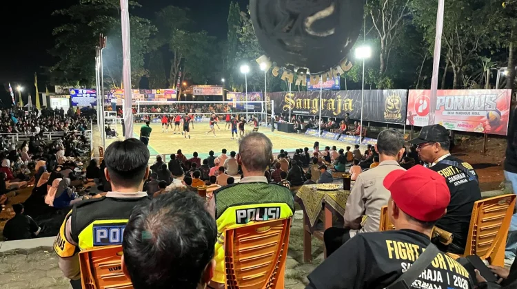 Turnamen Voli Pordus Pererat Kebersamaan Warga Ngadirojo Kidul