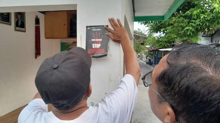 Sinergi Warga Desa Gumpang dan Polres Sukoharjo, Canangkan Gerakan Stop Narkoba