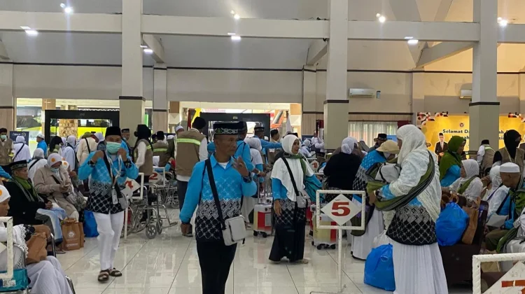 Sebanyak 13.606 Jemaah Haji Tiba di Solo, Empat Puluh Empat Orang Wafat