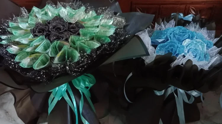 Bucket Wisuda Makin Diburu