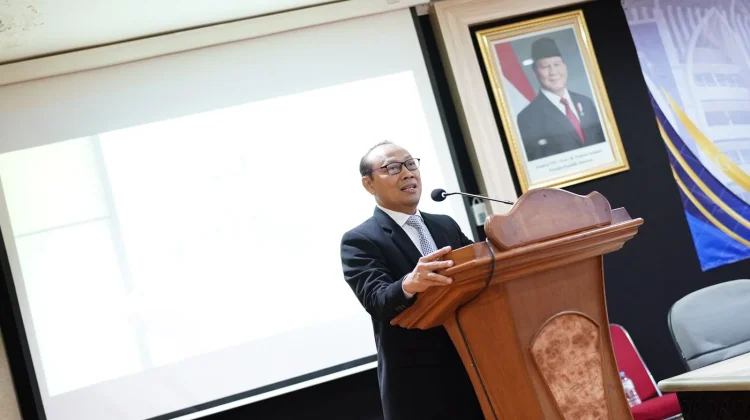 Pascasarjana UMS Lepas 67 Calon Wisudawan, Bekali Lulusan Hadapi Tantangan Global
