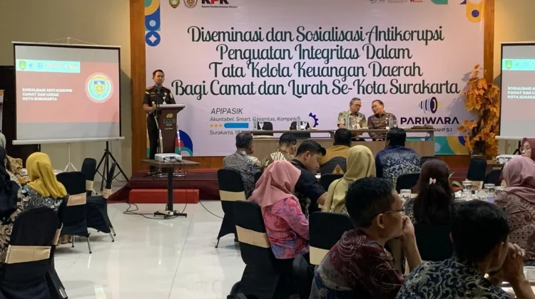 Pemkot Solo dan Kajari Berikan Sosialisasi Antikorupsi Kepada Camat hingga Lurah