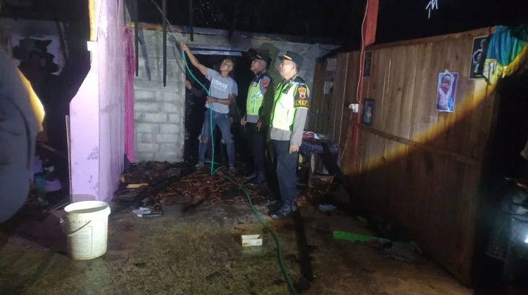 Dampak Pemadaman Listrik, Rumah Nenek Sebatang Kara di Sragen Ludes Terbakar