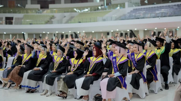 Gelang Barcode Berbasis AI Warnai Wisuda UMS