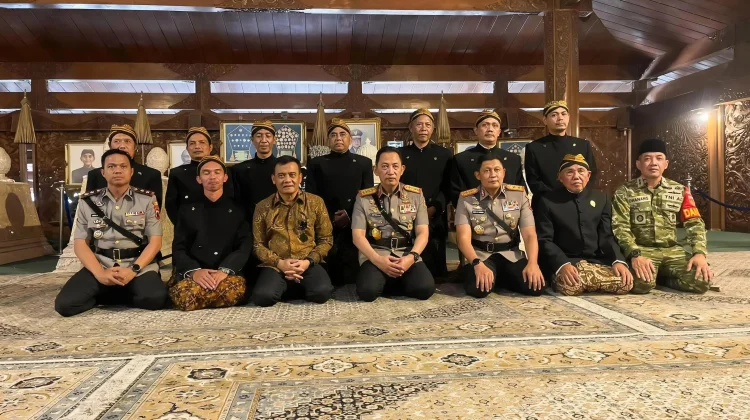 Hari Bhayangkara ke-80, Kapolri Ziarah ke Makam Presiden Soeharto