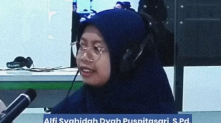 Pembelajaran Bahasa Indonesia di Pesantren: Minim Gawai, Kaya Literasi