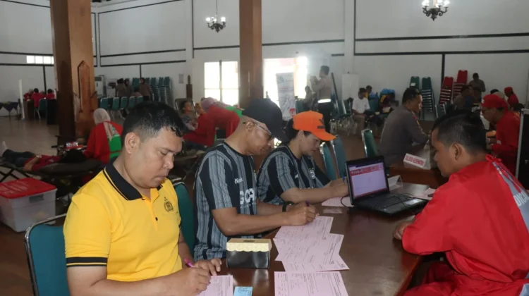 Polres Boyolali Gelar Donor Darah, Cek Kesehatan dan Pemeriksaan Mata Gratis