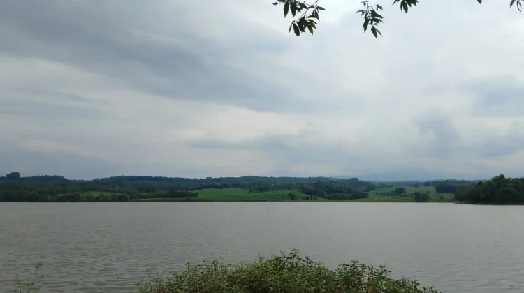 Dukung Kebutuhan Air Sawah, DPUPR Karanganyar Dorong Normalisasi Waduk