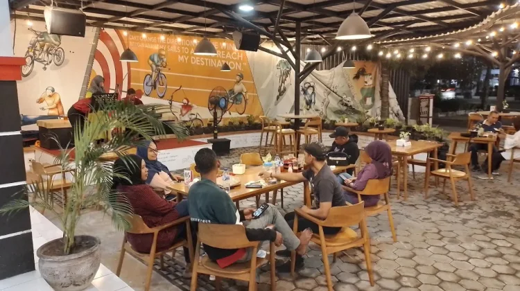 Barista Difabel di Erce Cafe Manahan Buktikan Kemandirian lewat Program SKA