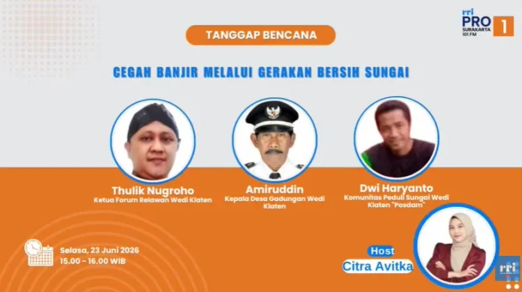 Gotong Royong Bersihkan Sungai, Relawan dan Warga Wedi Perkuat Mitigasi Bencana