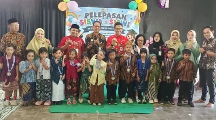 Delapan Siswa TK Eko Dwijorini Siap Melangkah ke SD