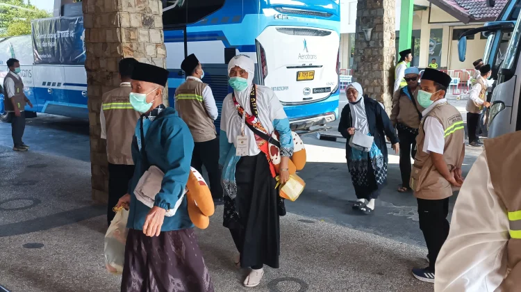 Hari ke-27 Pemulangan, Sebanyak 27.906 jemaah Haji Kembali ke Debarkasi Solo