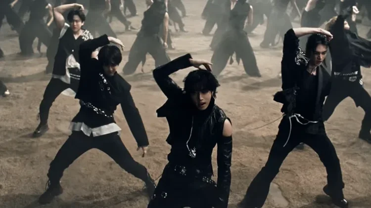 Lirik Lagu "RUN IT" Stray Kids