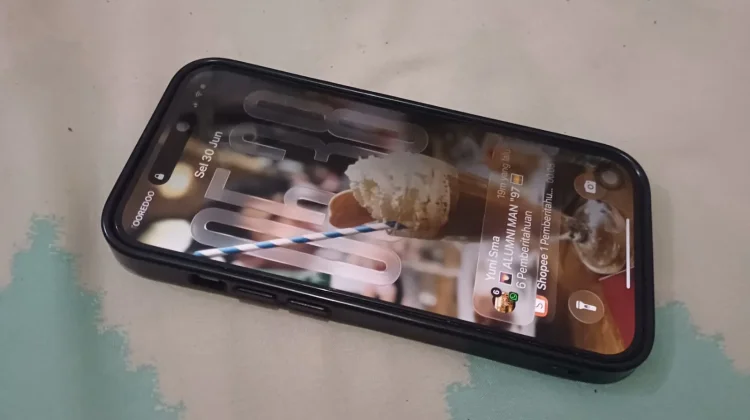Apple Resmi Hadirkan iPhone 17, Usung Chip A19 Kamera Canggih