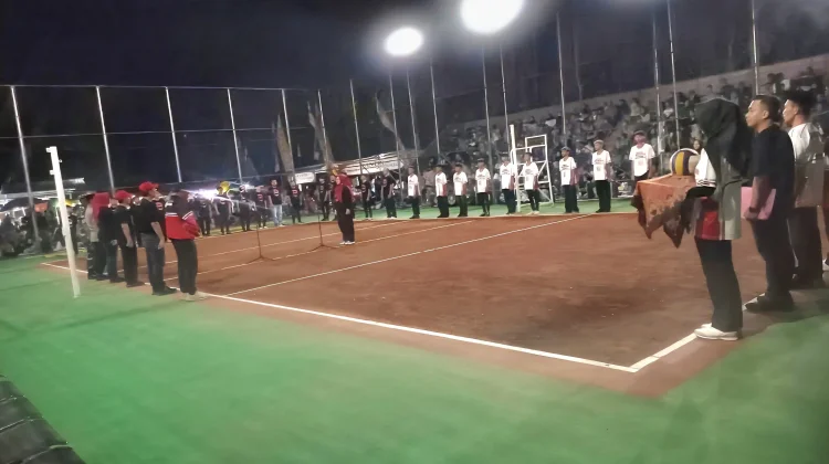 Sebanyak 14 Tim Meriahkan Turnamen Voli Pordus Desa Kerjo Lor