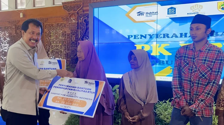 Percepat Pengentasan Kemiskinan, Sriyanto Saputro Kawal Bantuan RTLH Sragen