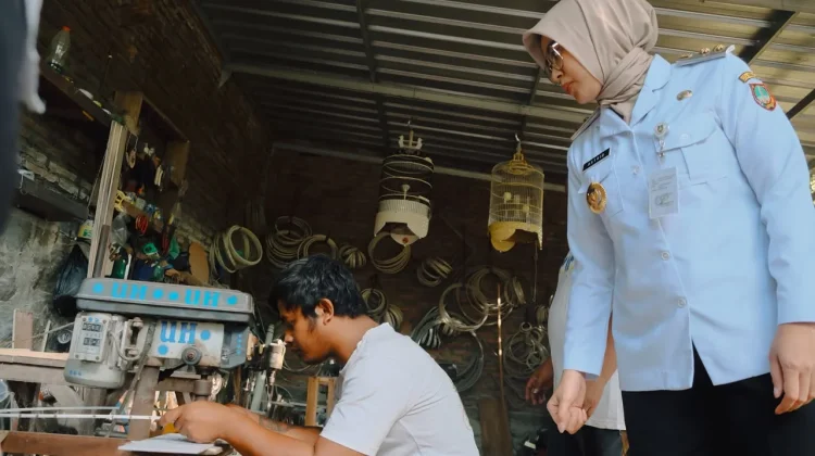 Wakil Wali Kota Apresiasi Industri Sangkar Burung Solo yang Mendunia