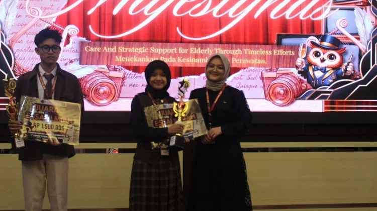 Deteksi Dini Osteoporosis lewat Saliva, Mahasiswa FK UMS Raih Juara II Lomba Esai