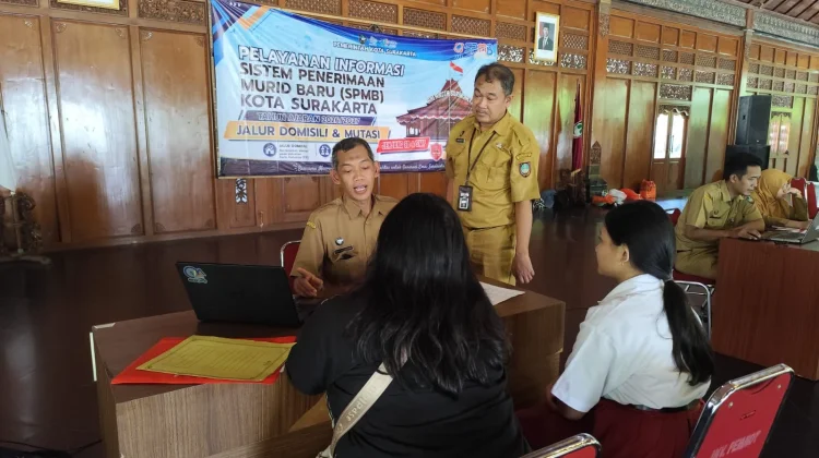 Disdik Surakarta Buka SPMB Flash Sale Penuhi Sisa Kuota Sekolah Negeri