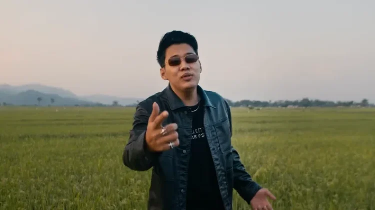 Lirik Lagu Terjemah "Tansah" MASDDDHO