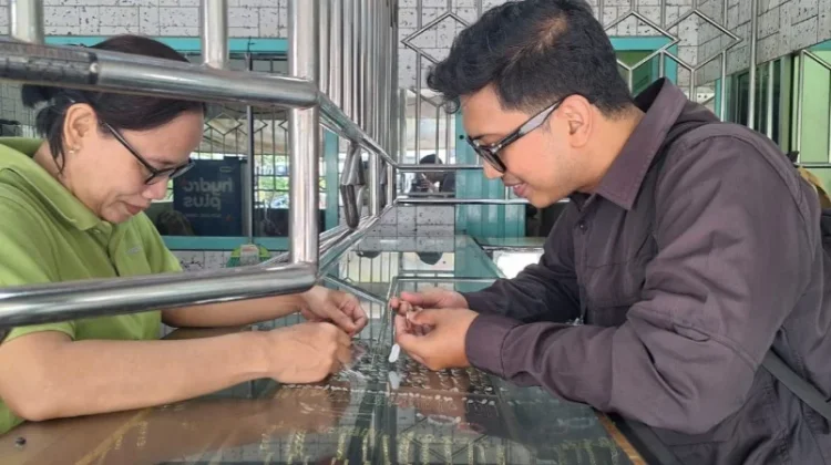 Sempat Anjlok, Harga Emas di Kota Solo Mulai Berangsur Naik dan Stabil