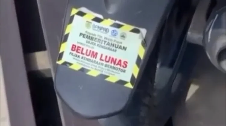 Pemkot Solo Kaji Wacana Penempelan Stiker bagi Kendaraan Penunggak Pajak