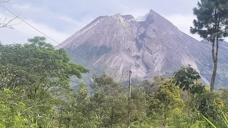 Aktivitas Gunung Meningkat, Warga KRB Merapi Tingkatkan Kewaspadaan
